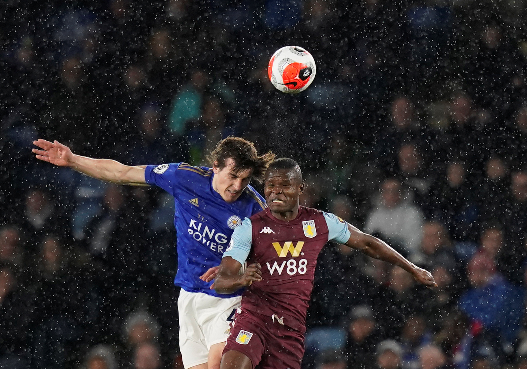 字费而苦恼 字费而苦恼